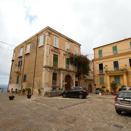 Isola Bella Sea-View Apartment Tropea Kültér fotó