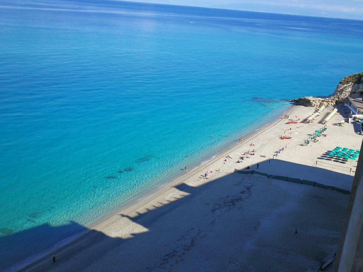 Isola Bella Sea-View Apartment Tropea Kültér fotó