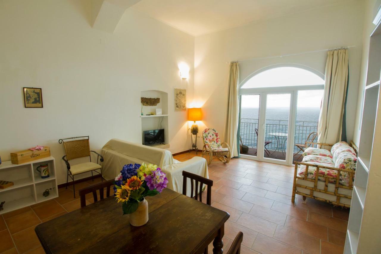 Isola Bella Sea-View Apartment Tropea Kültér fotó